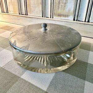 VINTAGE, DIVIDED GLASS DISH WITH A METAL LID. VERY NICE, PREOWNED CONDITION.